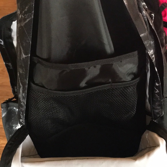 Campus Backpack - Black/White Marble - Picture 8 of 8